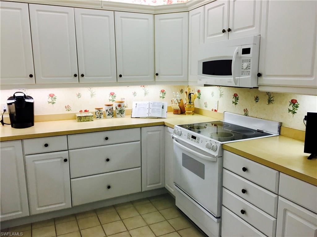 WILDERNESS COUNTRY CLUB - Residential