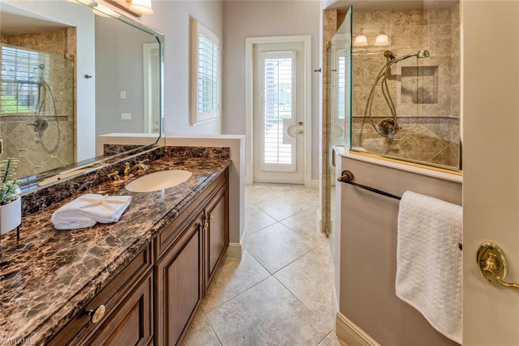 HAMMOCK ISLES - Residential