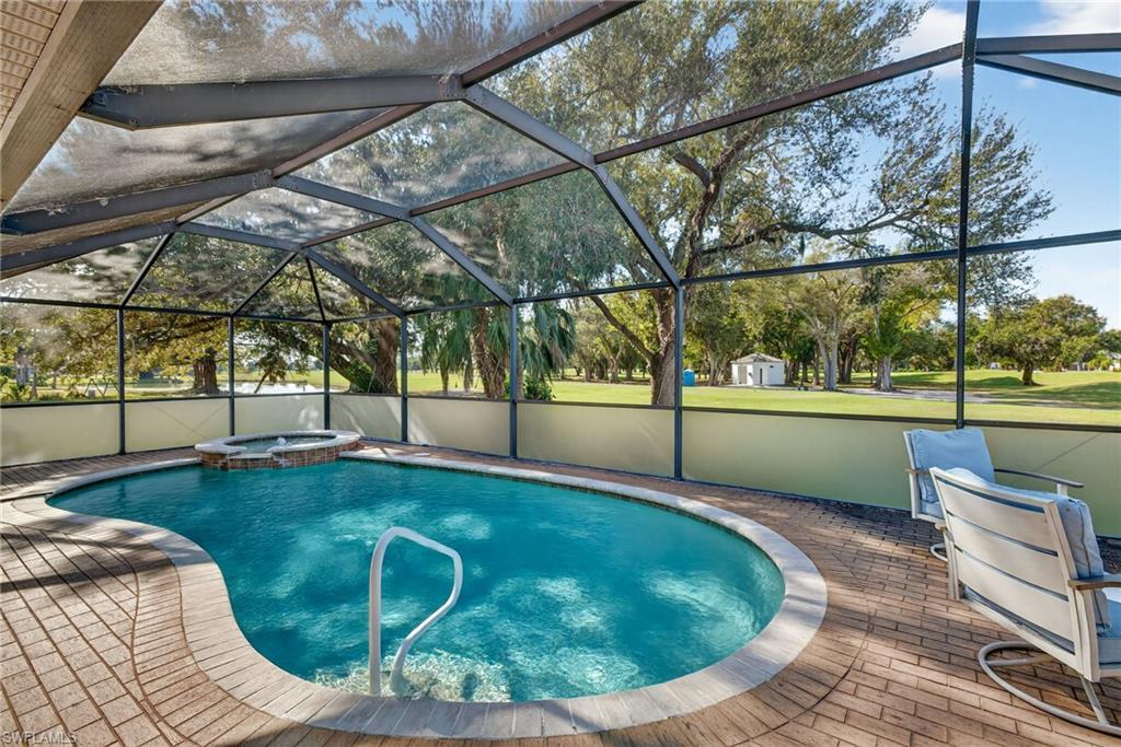 CORAL OAKS GOLF COURSE - Residential