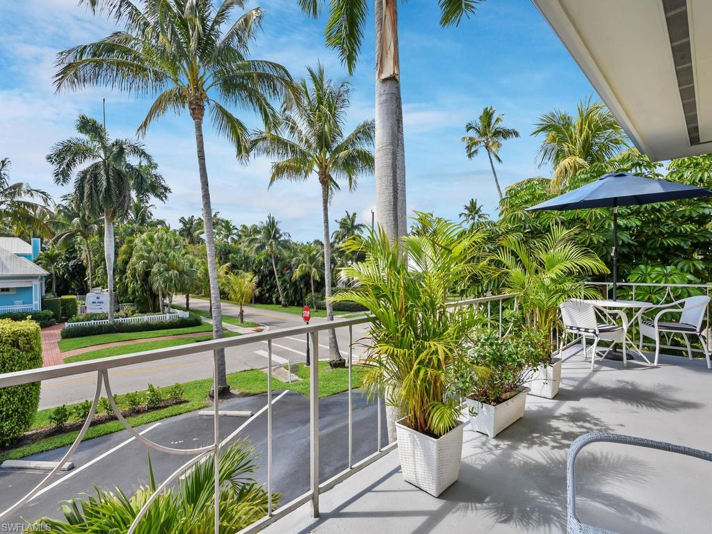 GARDEN MANOR - Residential