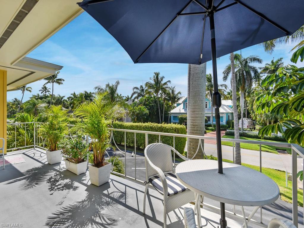 GARDEN MANOR - Residential