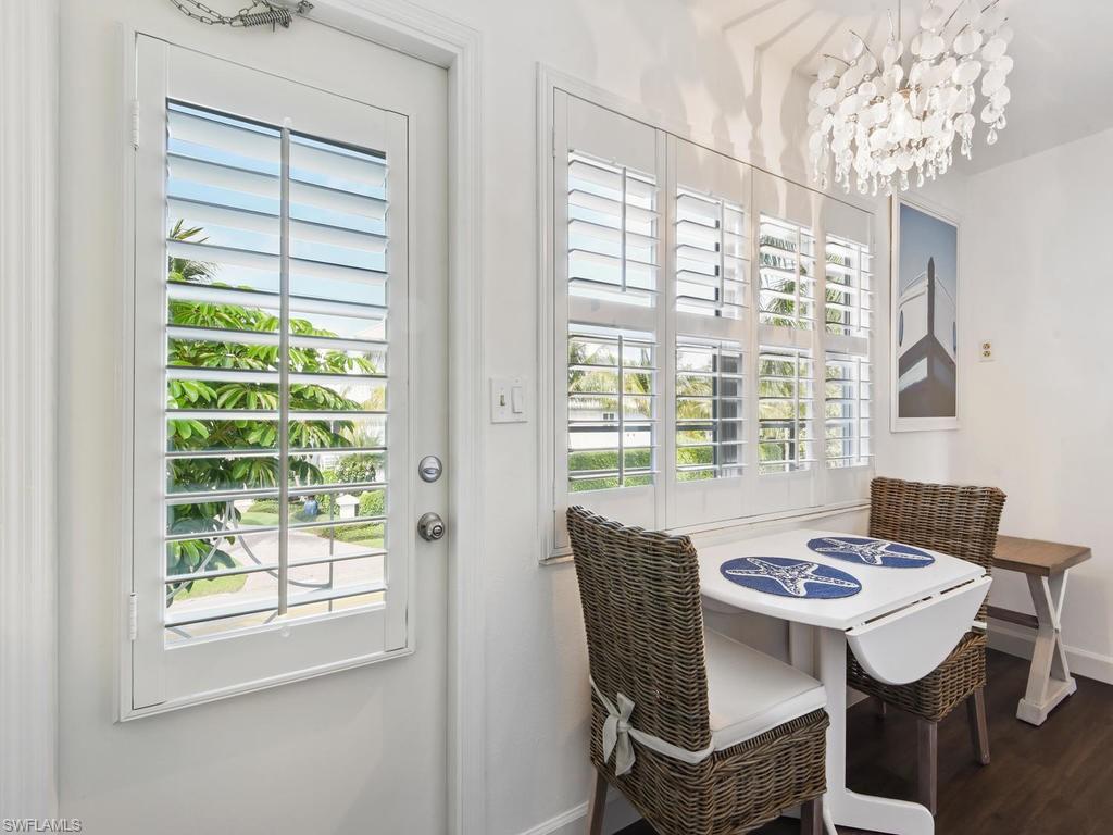 GARDEN MANOR - Residential