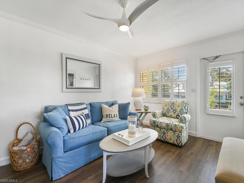 GARDEN MANOR - Residential