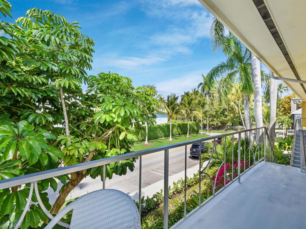 GARDEN MANOR - Residential