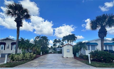 1362 Silver Lakes BLVD NAPLES FL 34114