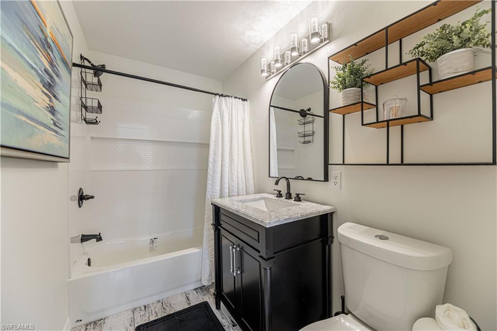 FAIRWAYS AT EMERALD GREENS - Residential Lease