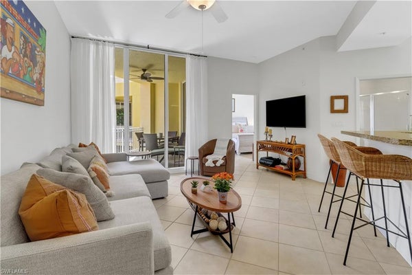 410 BAYFRONT PL APT 2509, NAPLES, FL 34102 - Image 690bfc02f801d65e91e4d2ad6065fa77/689120688