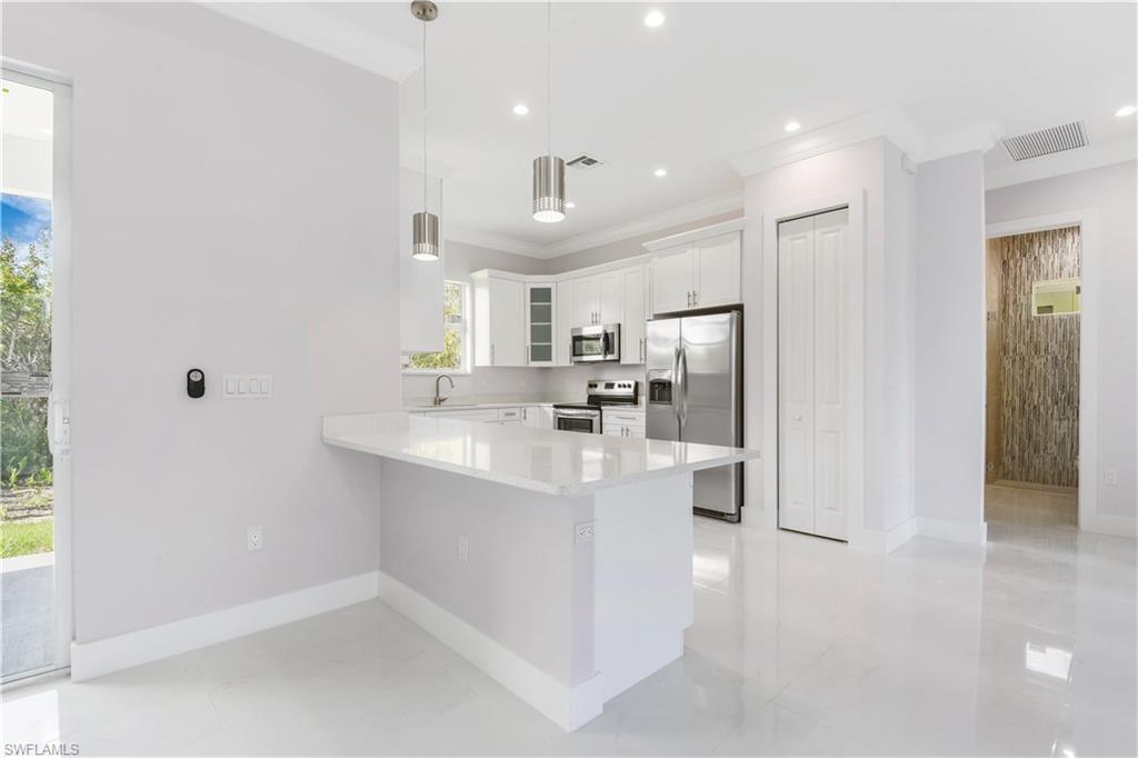 GOLDEN GATE ESTATES - Residential