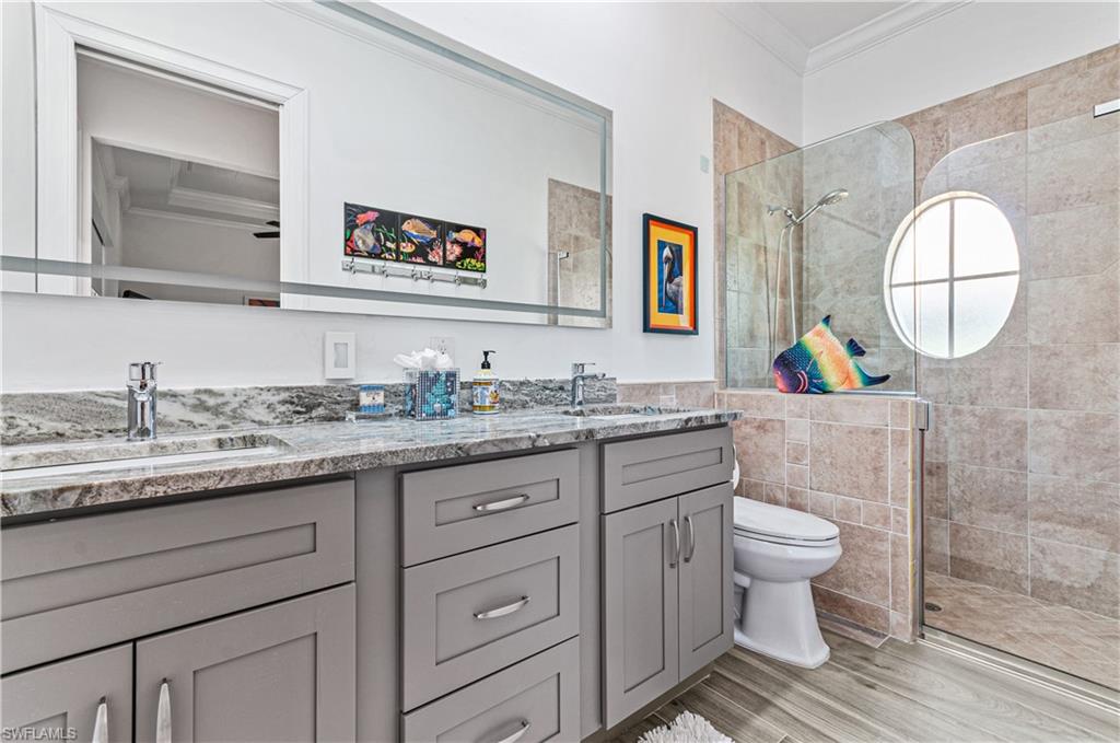 RIVERBROOKE - Residential