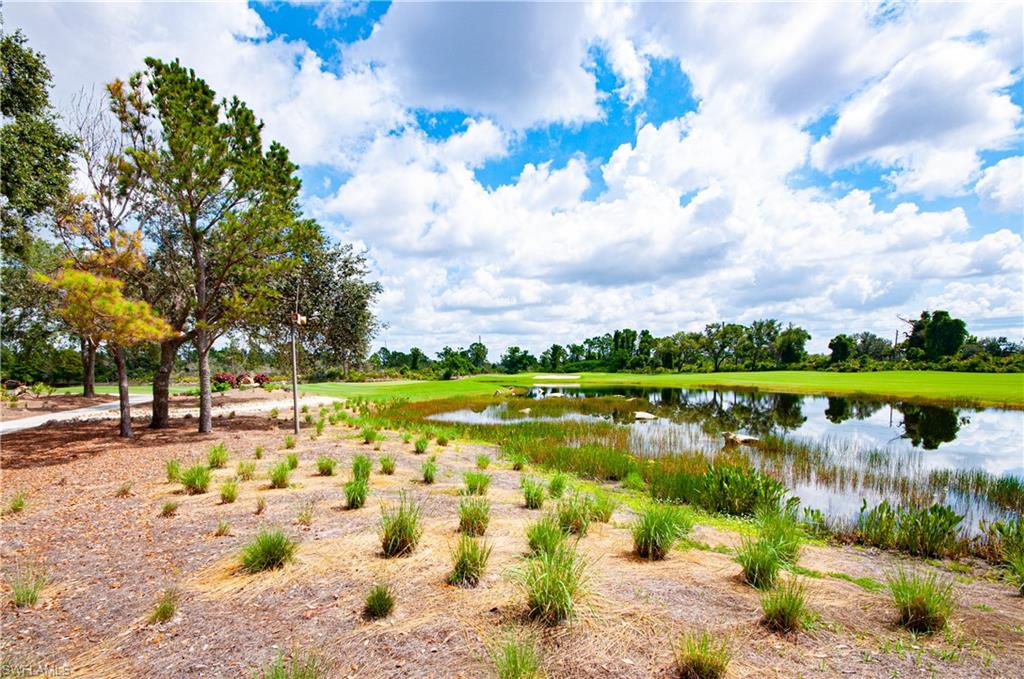 RIVERBROOKE - Residential