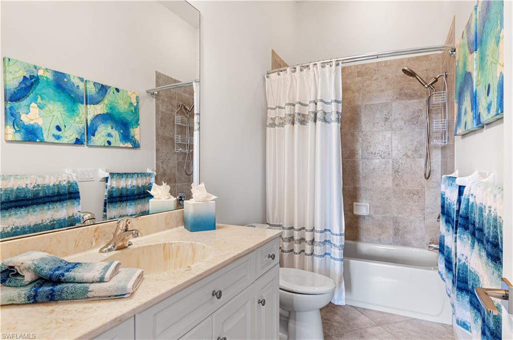 RIVERBROOKE - Residential