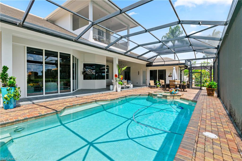 RIVERBROOKE - Residential