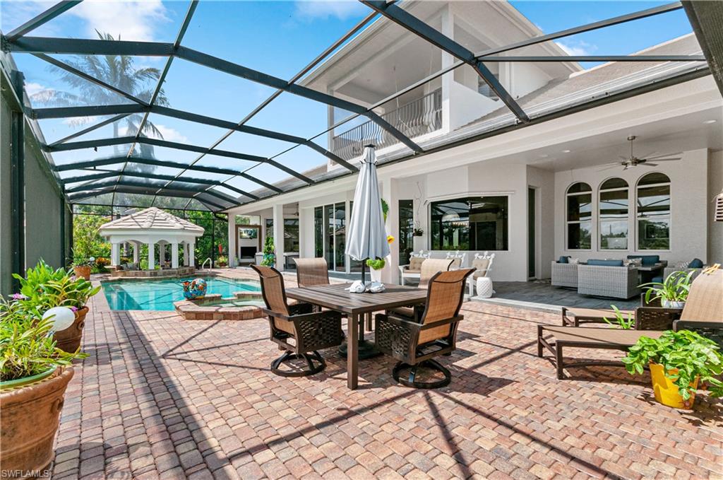 RIVERBROOKE - Residential