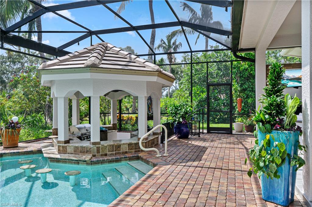 RIVERBROOKE - Residential