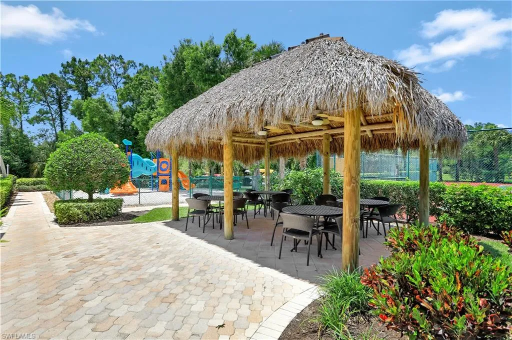 Bonita Springs, Florida 34135, United States, 3 Bedrooms Bedrooms, ,2 BathroomsBathrooms,Residential,Active,118025