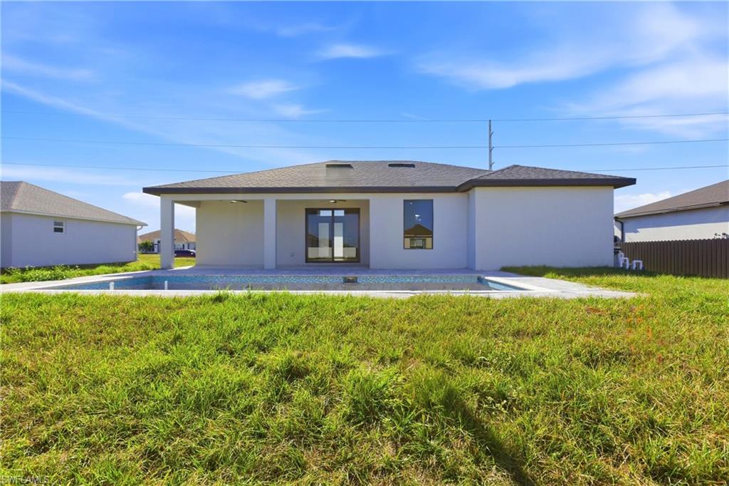 CAPE CORAL - Residential