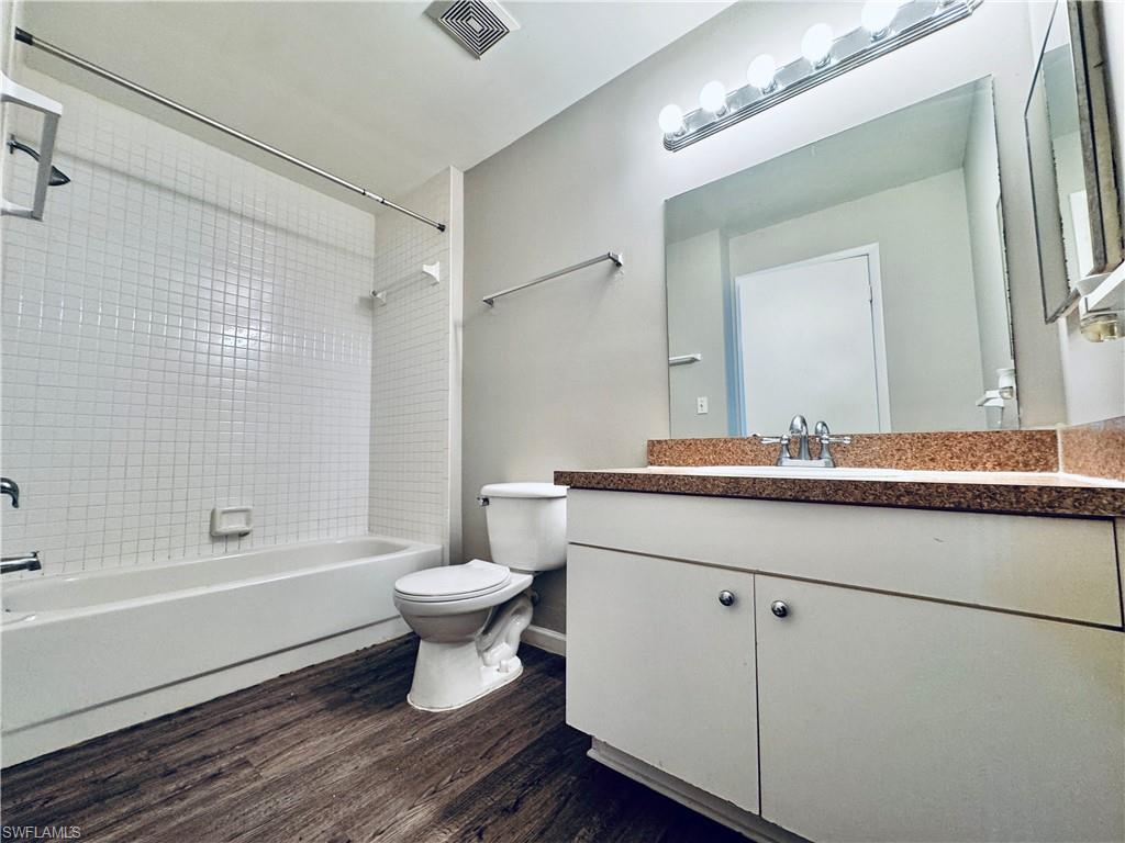 RENAISSANCE VILLAGE - Residential Lease