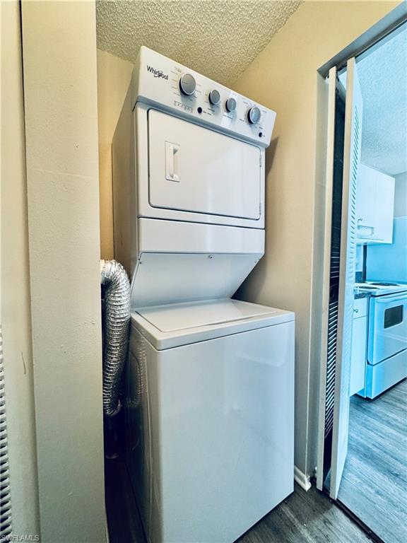 RENAISSANCE VILLAGE - Residential Lease