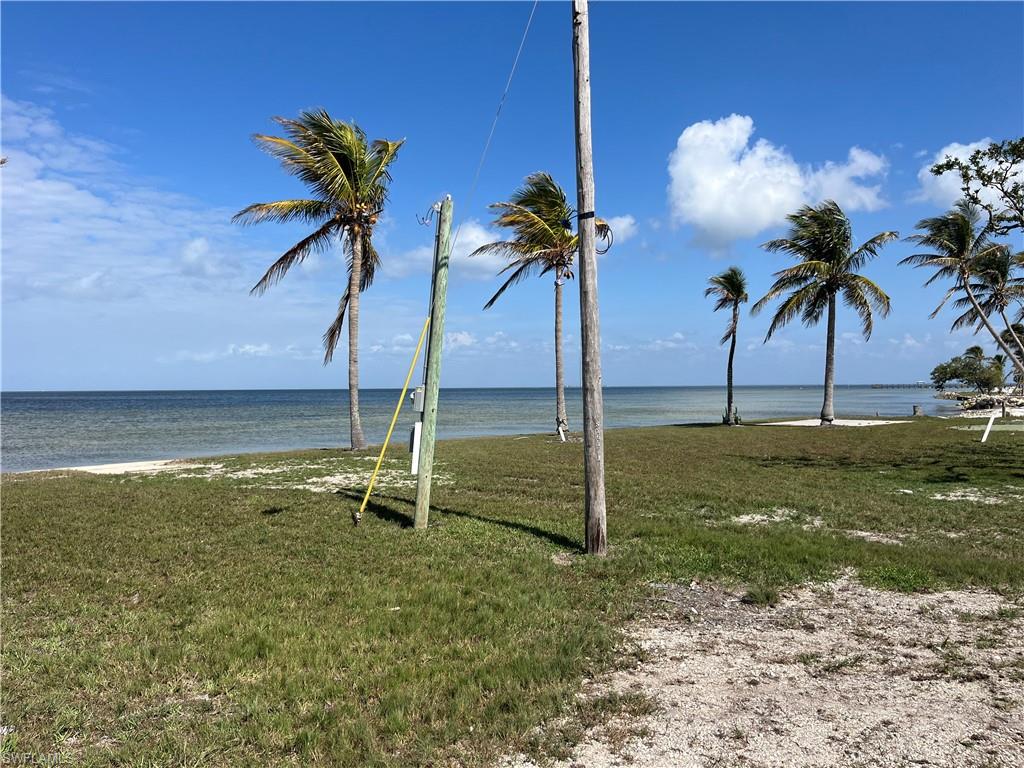 CAPN MACS MOBILE HOME - Residential