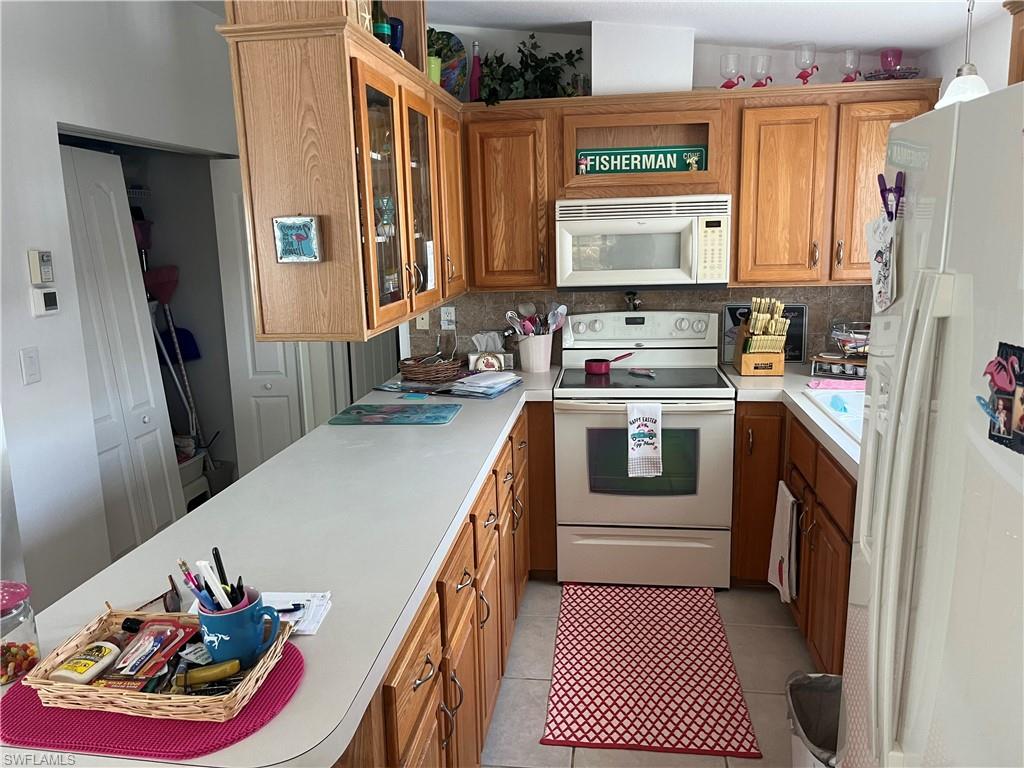 CAPN MACS MOBILE HOME - Residential