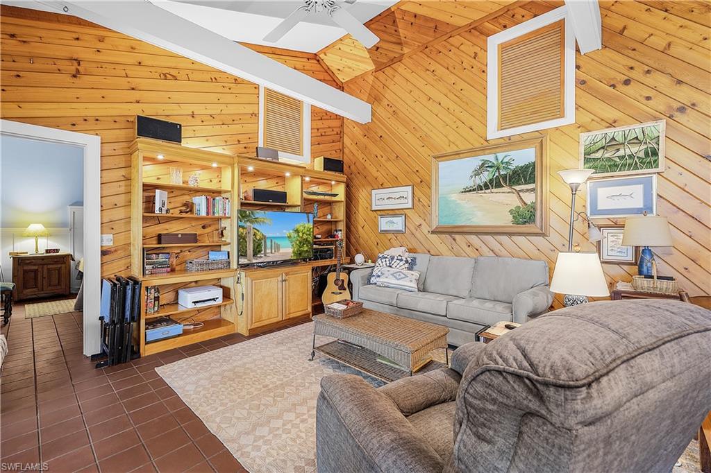 KNIGHTS BOKEELIA ISLE - Residential