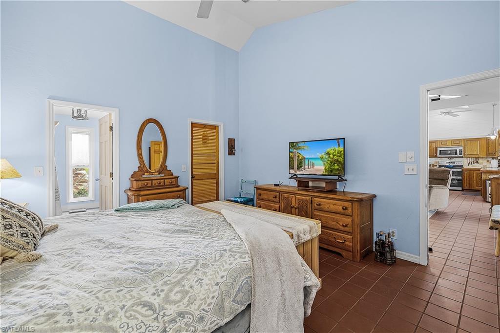 KNIGHTS BOKEELIA ISLE - Residential