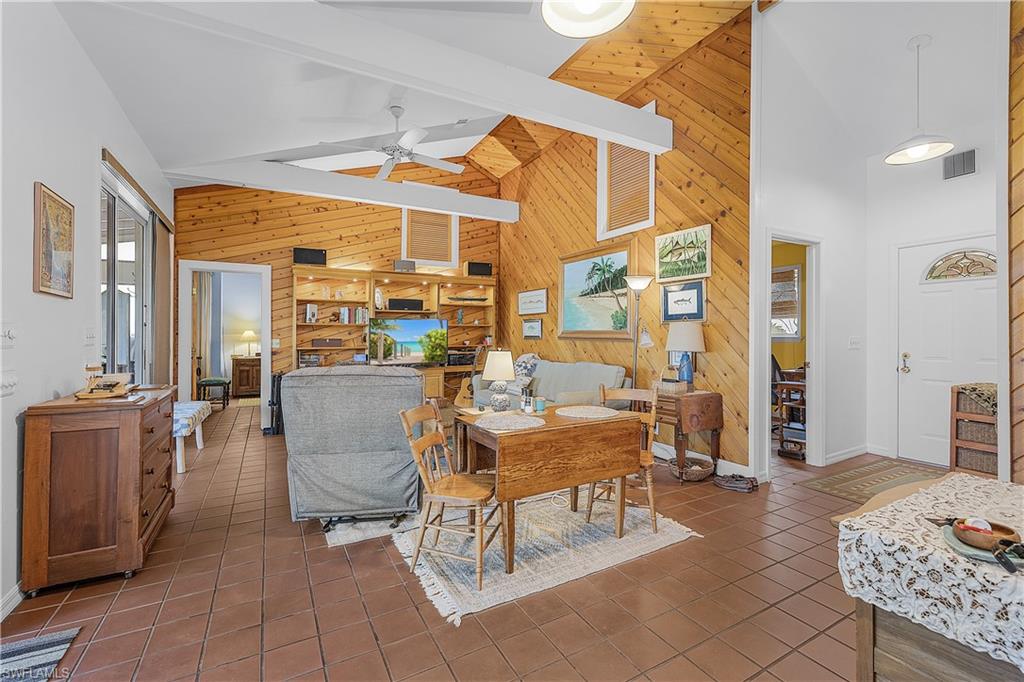 KNIGHTS BOKEELIA ISLE - Residential