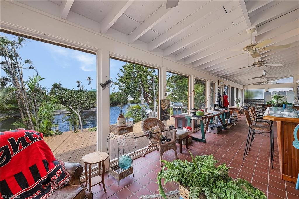 KNIGHTS BOKEELIA ISLE - Residential