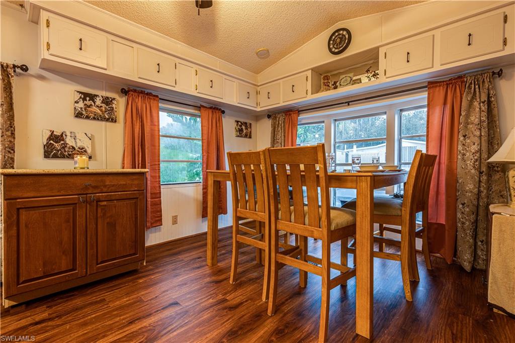 IMPERIAL WILDERNESS - Residential