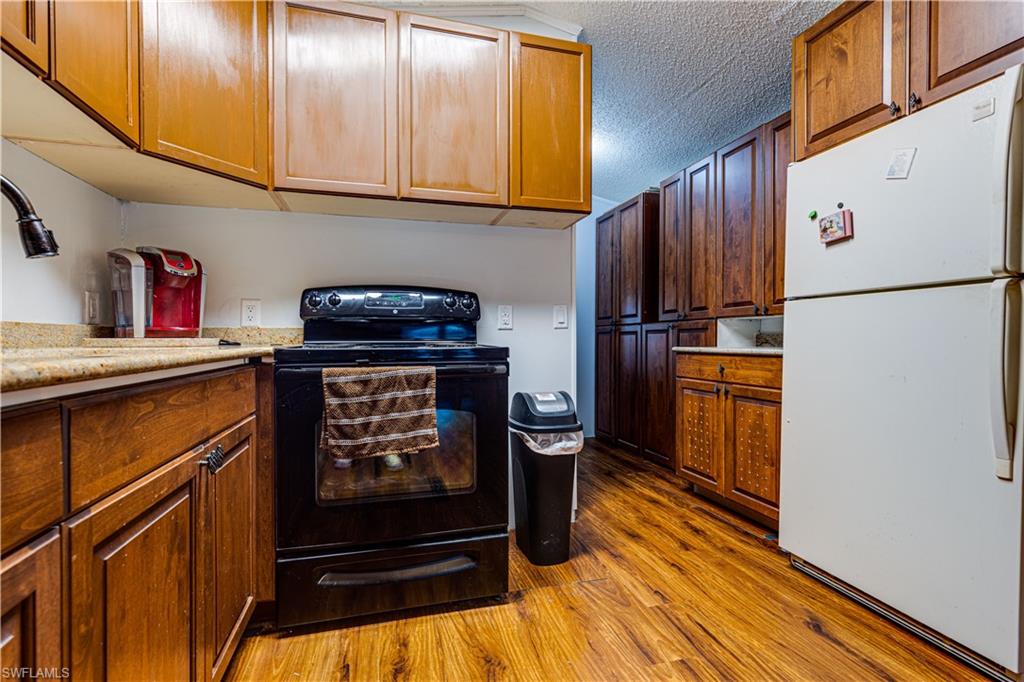 IMPERIAL WILDERNESS - Residential