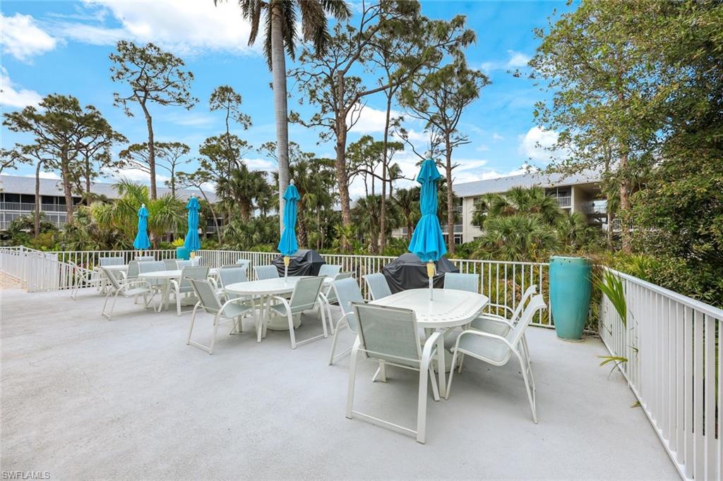 NAPLES SANDPIPER BAY CLUB - Residential