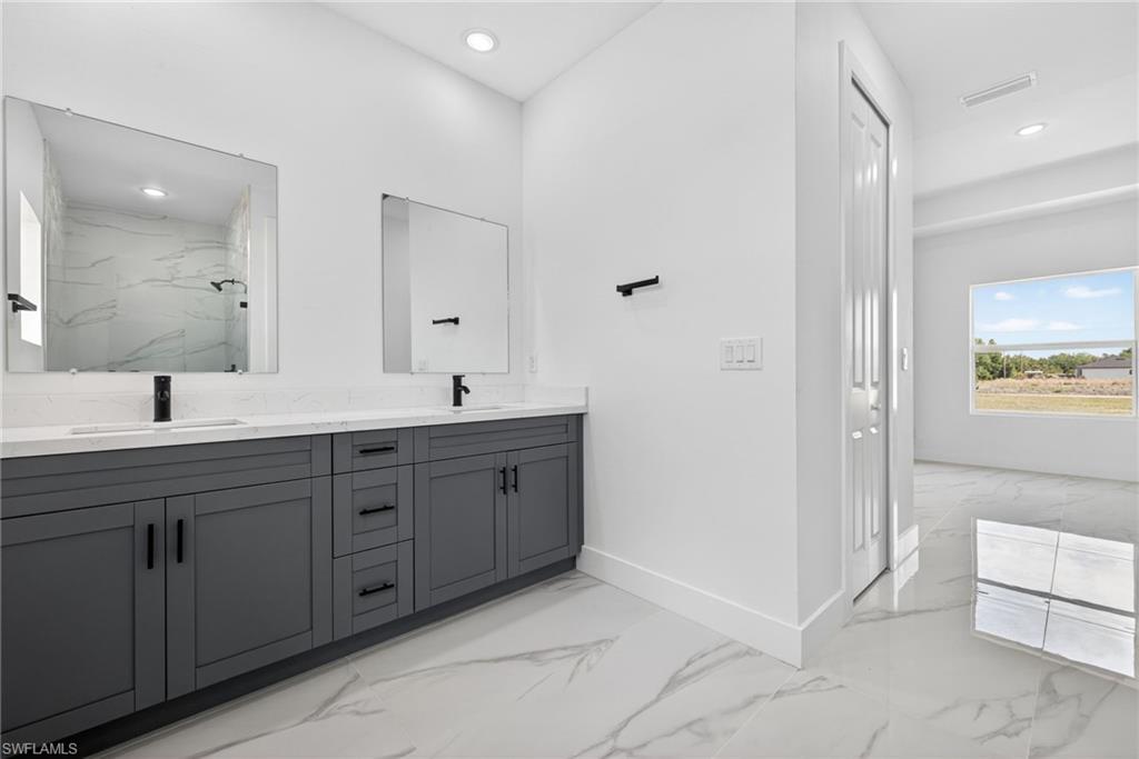 PORT CHARLOTTE - Residential