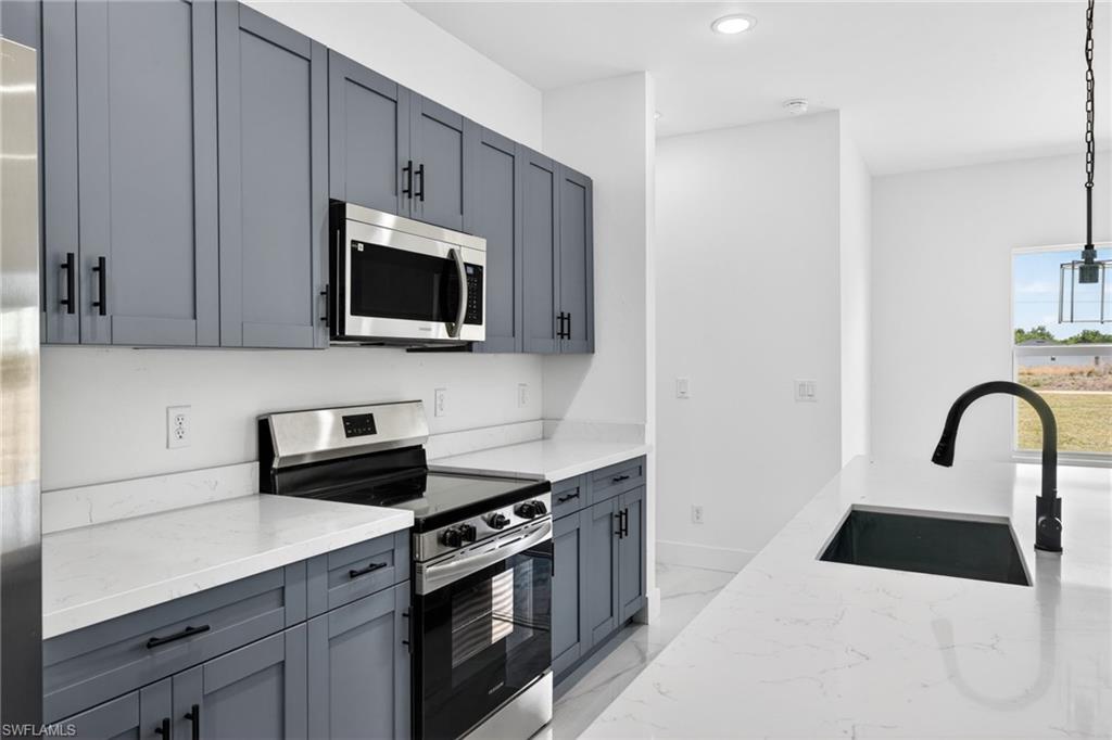 PORT CHARLOTTE - Residential