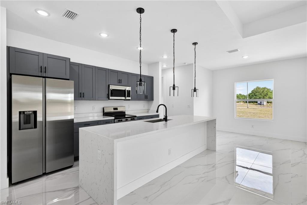 PORT CHARLOTTE - Residential