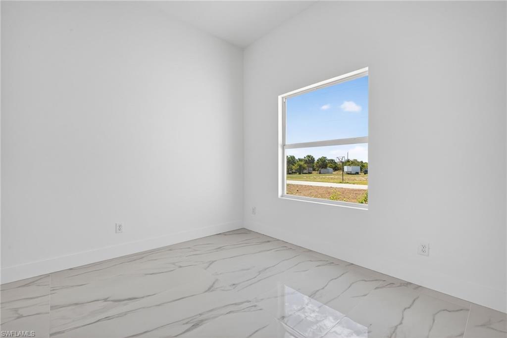 PORT CHARLOTTE - Residential