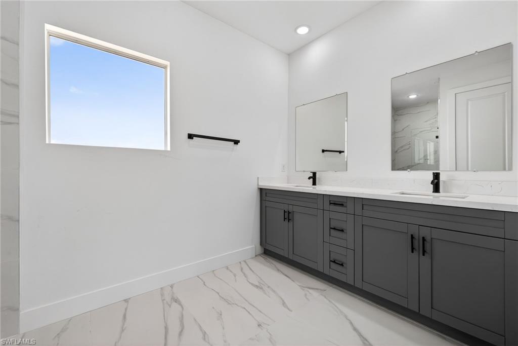 PORT CHARLOTTE - Residential