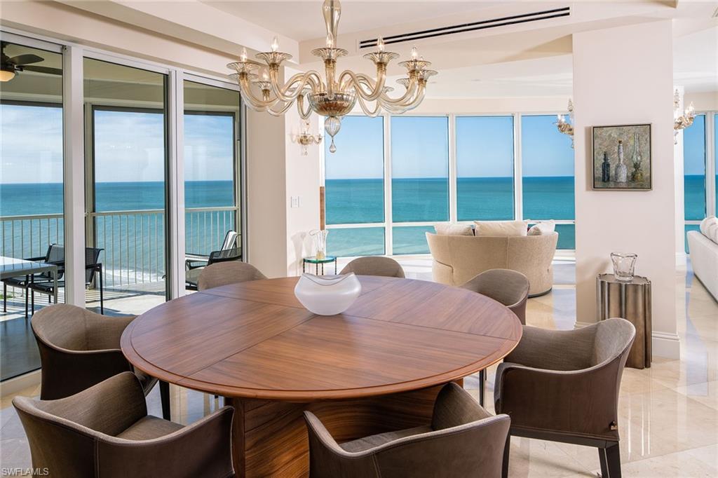 REGENT - Residential