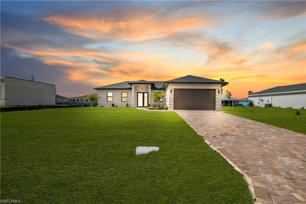 CAPE CORAL - Residential