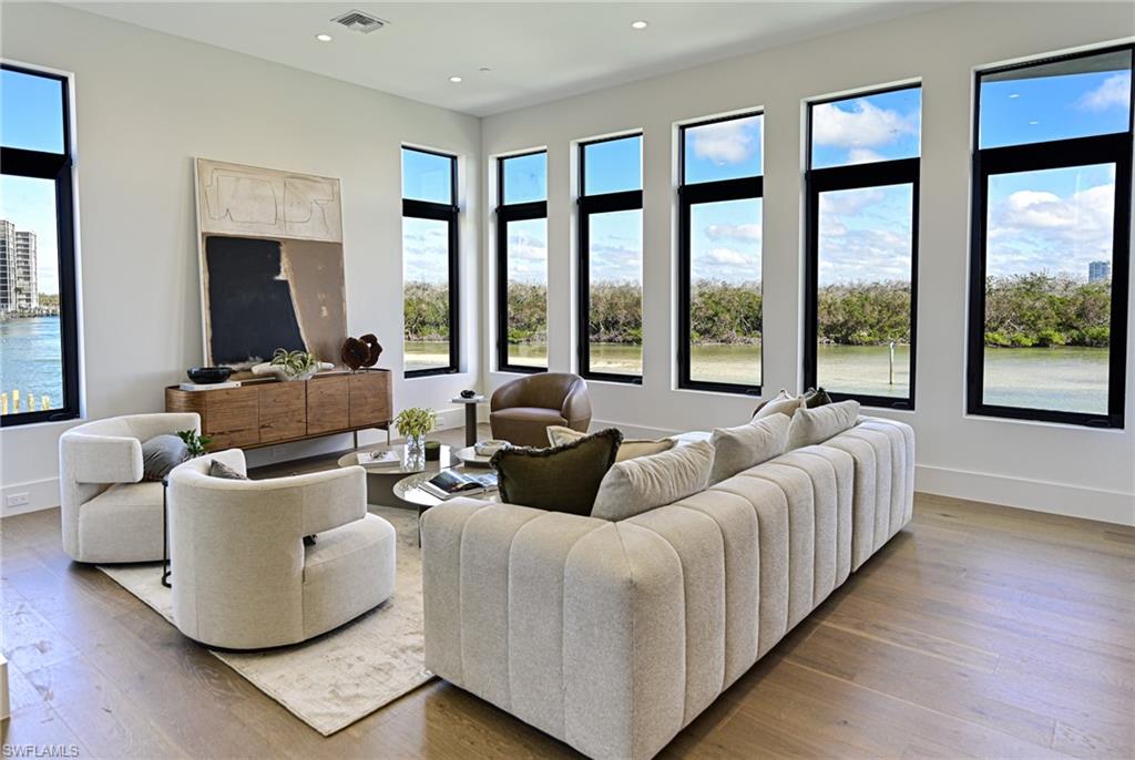 BONITA BEACH - Residential