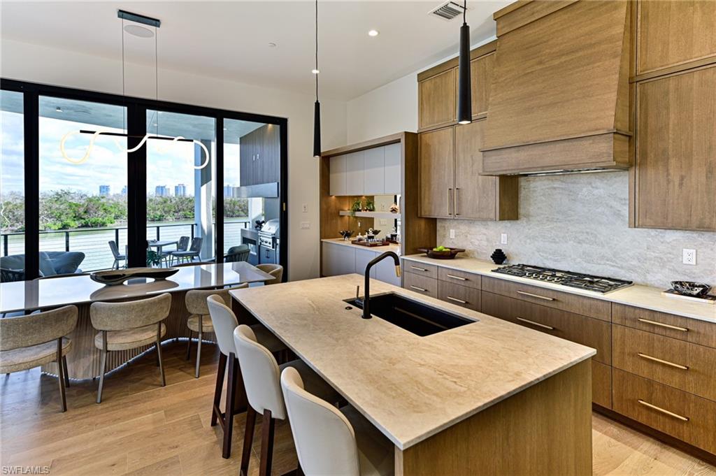 BONITA BEACH - Residential