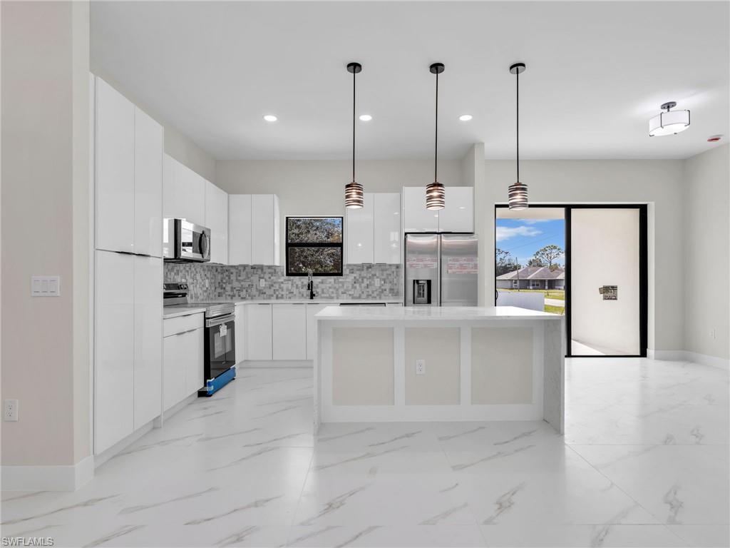 LEELAND HEIGHTS - Residential