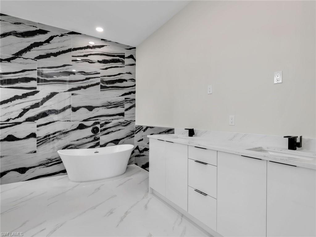 LEELAND HEIGHTS - Residential