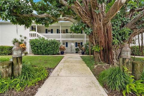 Photo of 1145 4th ST S #5, NAPLES, FL 34102 (MLS # 225078804)