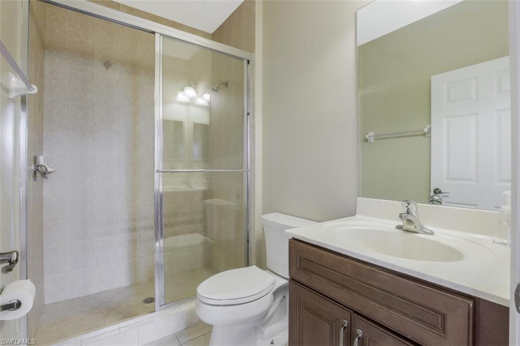 VALENCIA COUNTRY CLUB - Residential