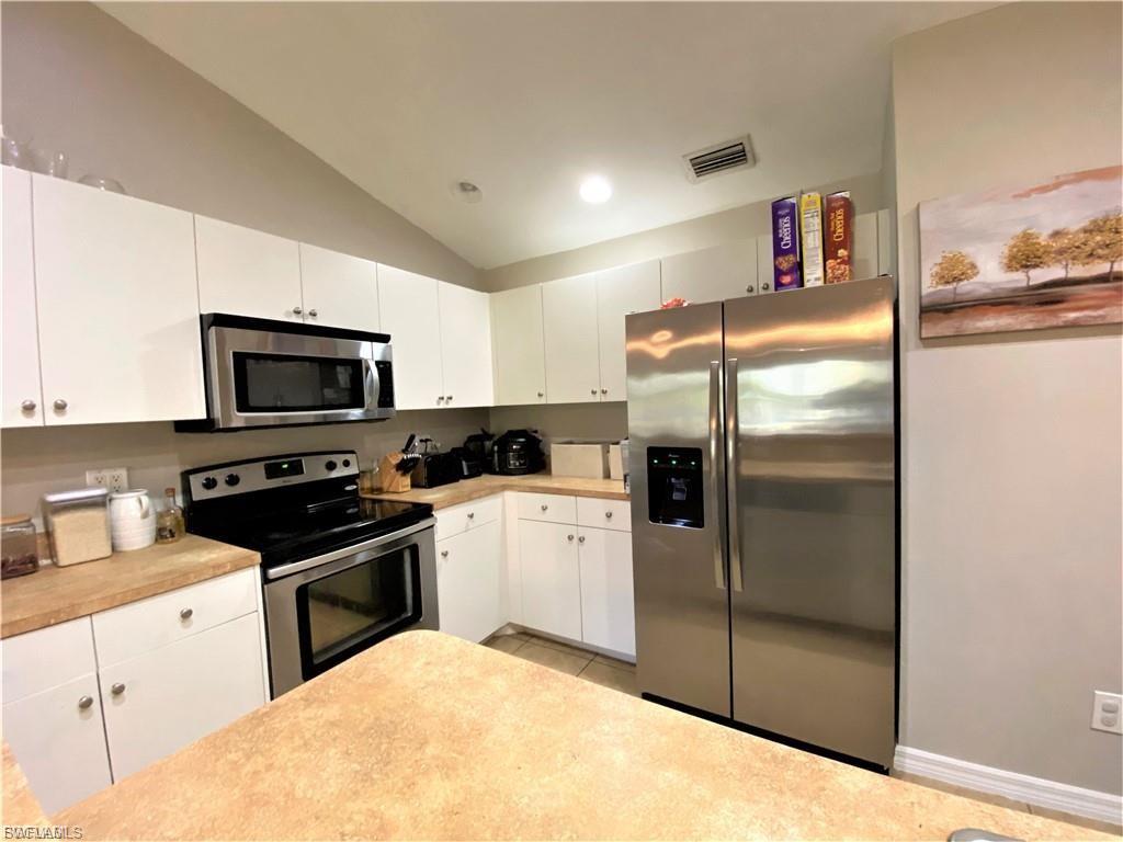 CAPE CORAL - Residential Lease