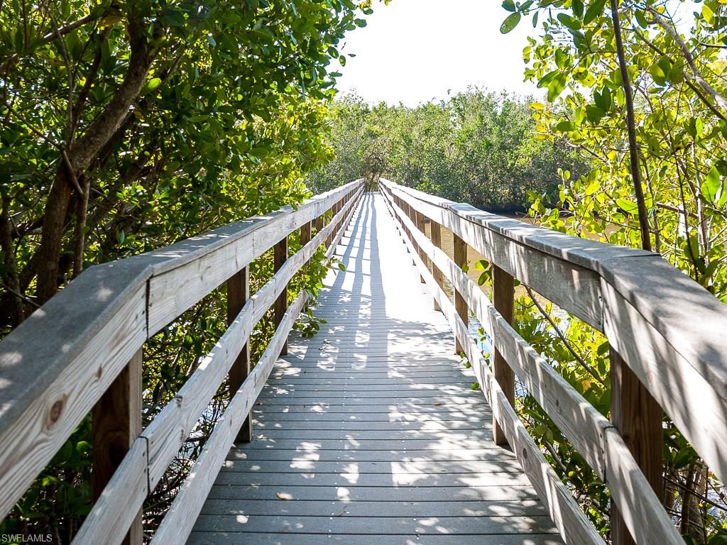 BLIND PASS CONDO - Residential