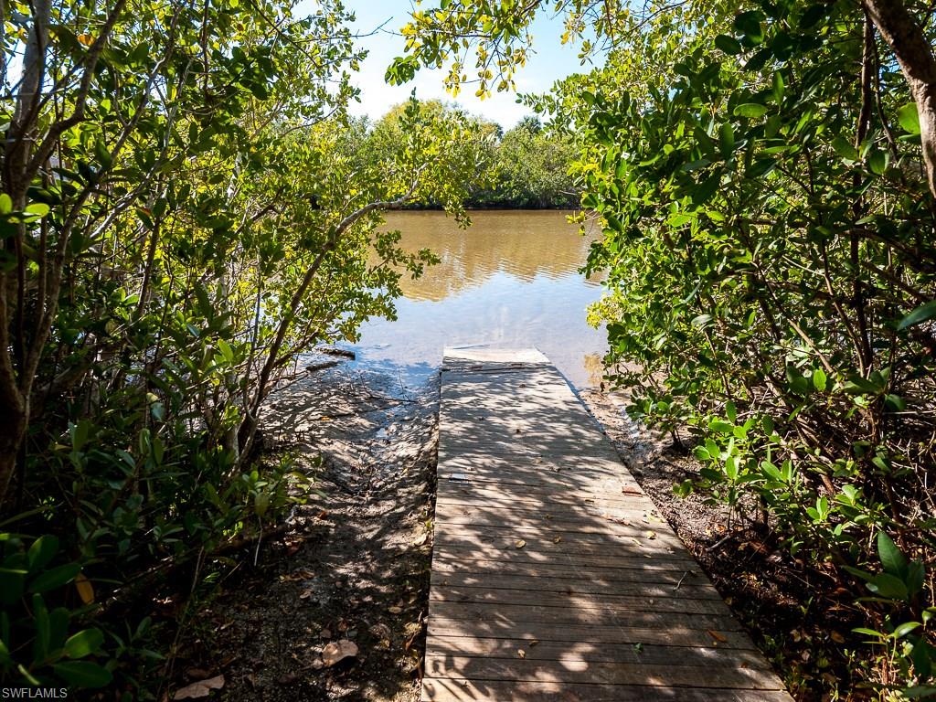 BLIND PASS CONDO - Residential