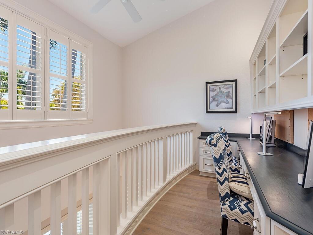 ROYAL PALM VILLAS - Residential