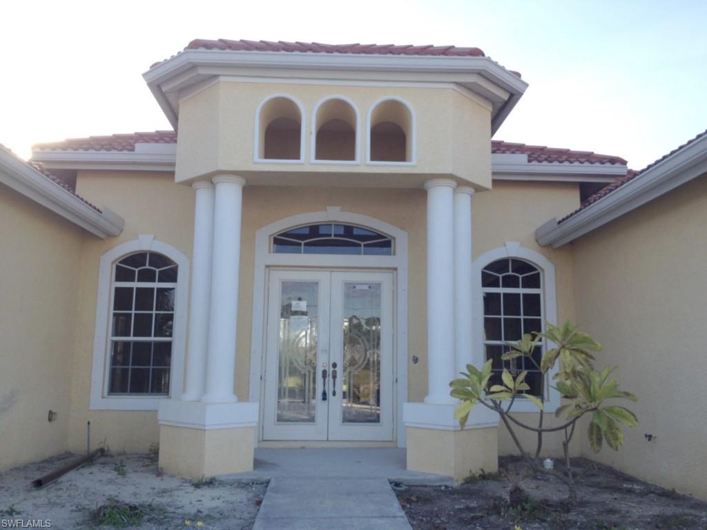 CAPE CORAL - Residential