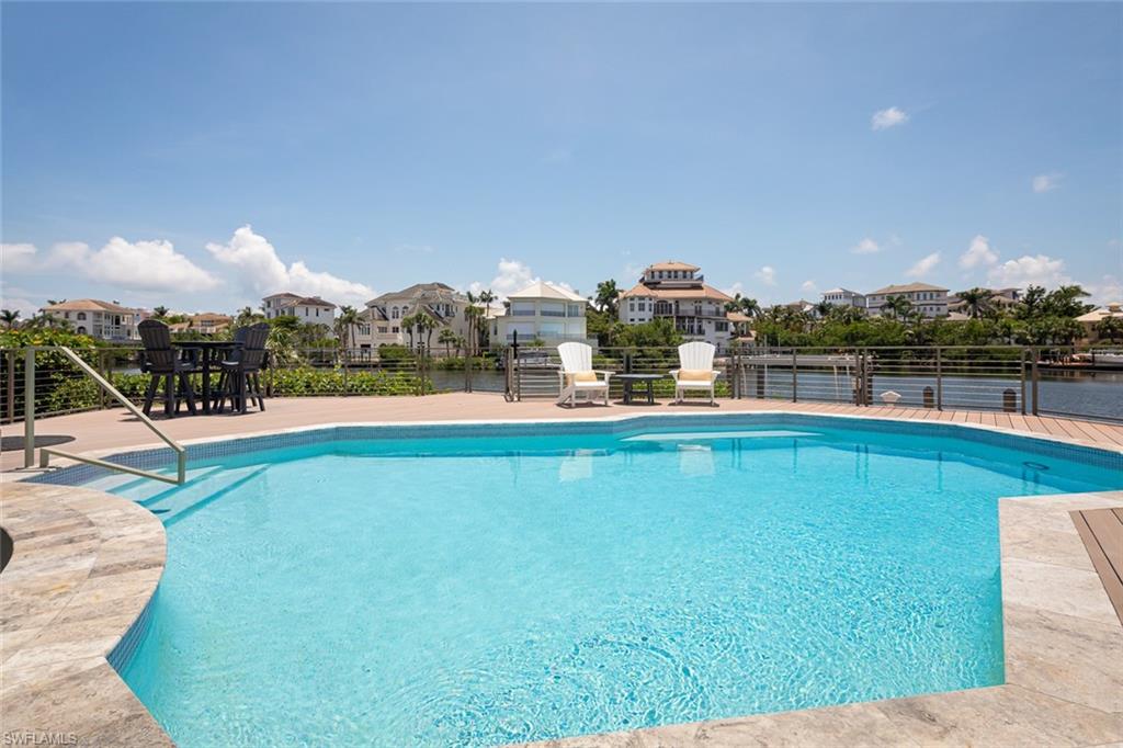 BAYFRONT GARDENS - Residential